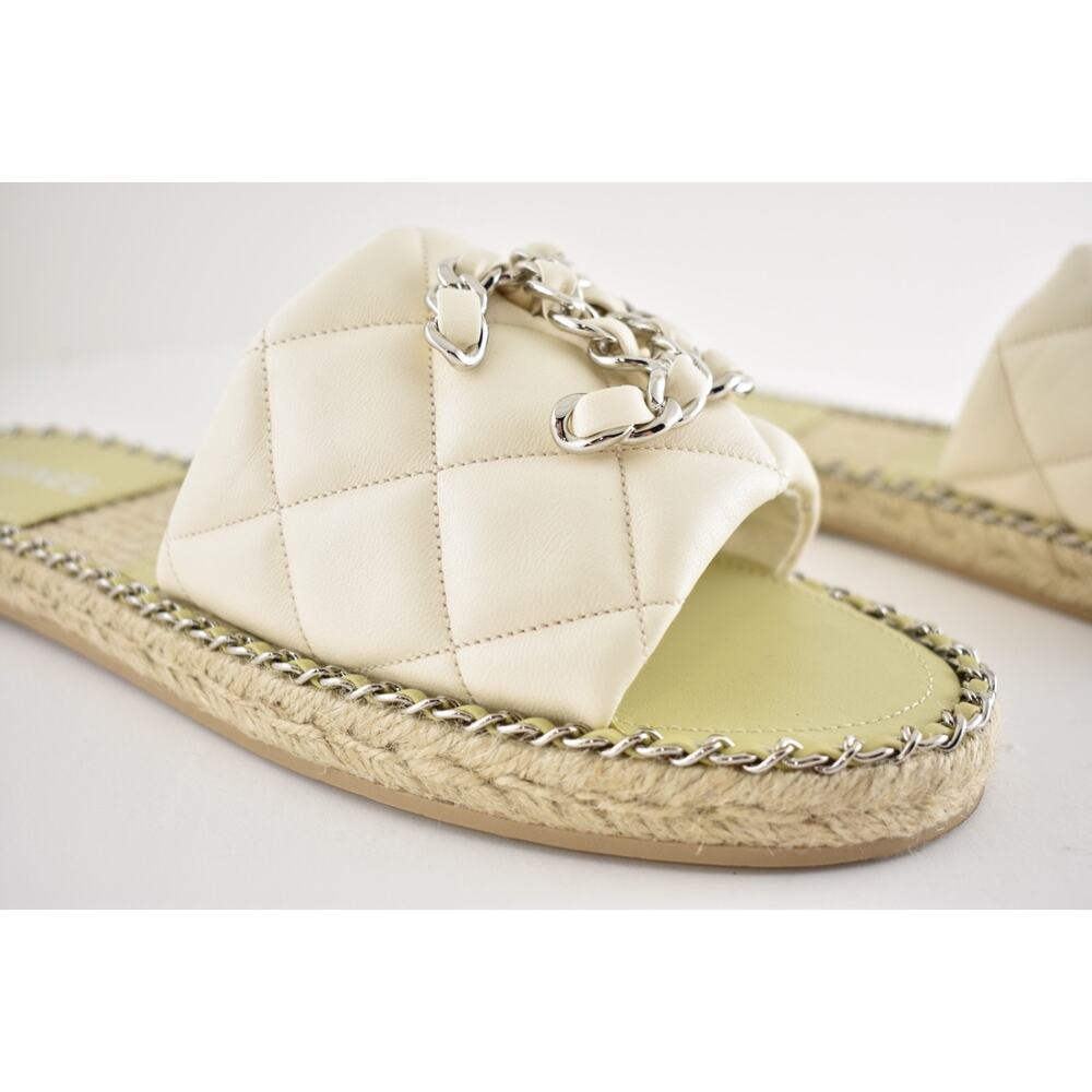 Chanel 25P Ivory Quilted Leather Chain CC Logo Slide Sandal Espadrille Flat 41 - Picture 6 of 16
